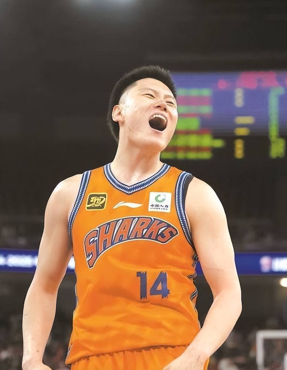 江苏男篮实现逆袭，完美逆转