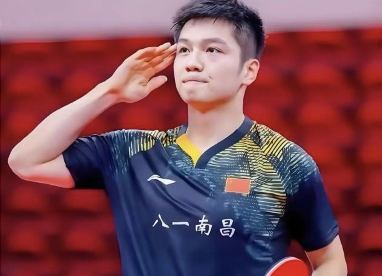 爱游戏tv-传奇球星再度崛起，领军球队冲刺冠军