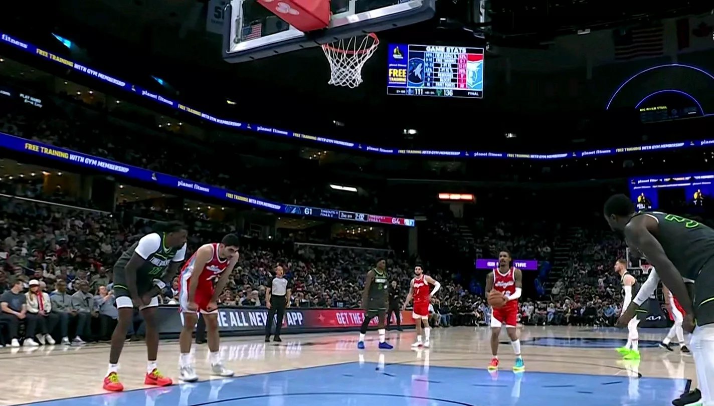 步行者主场击败灰熊，拉塞尔-威斯布鲁克22+15+6的简单介绍