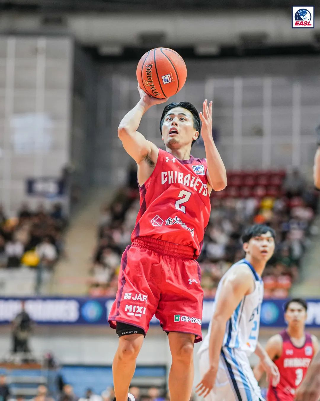 FLY鏖战DK，Ruler完成史诗逆转宿命之战四强赛，成为赛场最大亮点的简单介绍