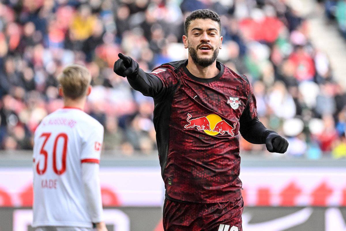 爱游戏官方-关于拜仁鏖战塞维利亚，格列兹曼刷新纪录的信息