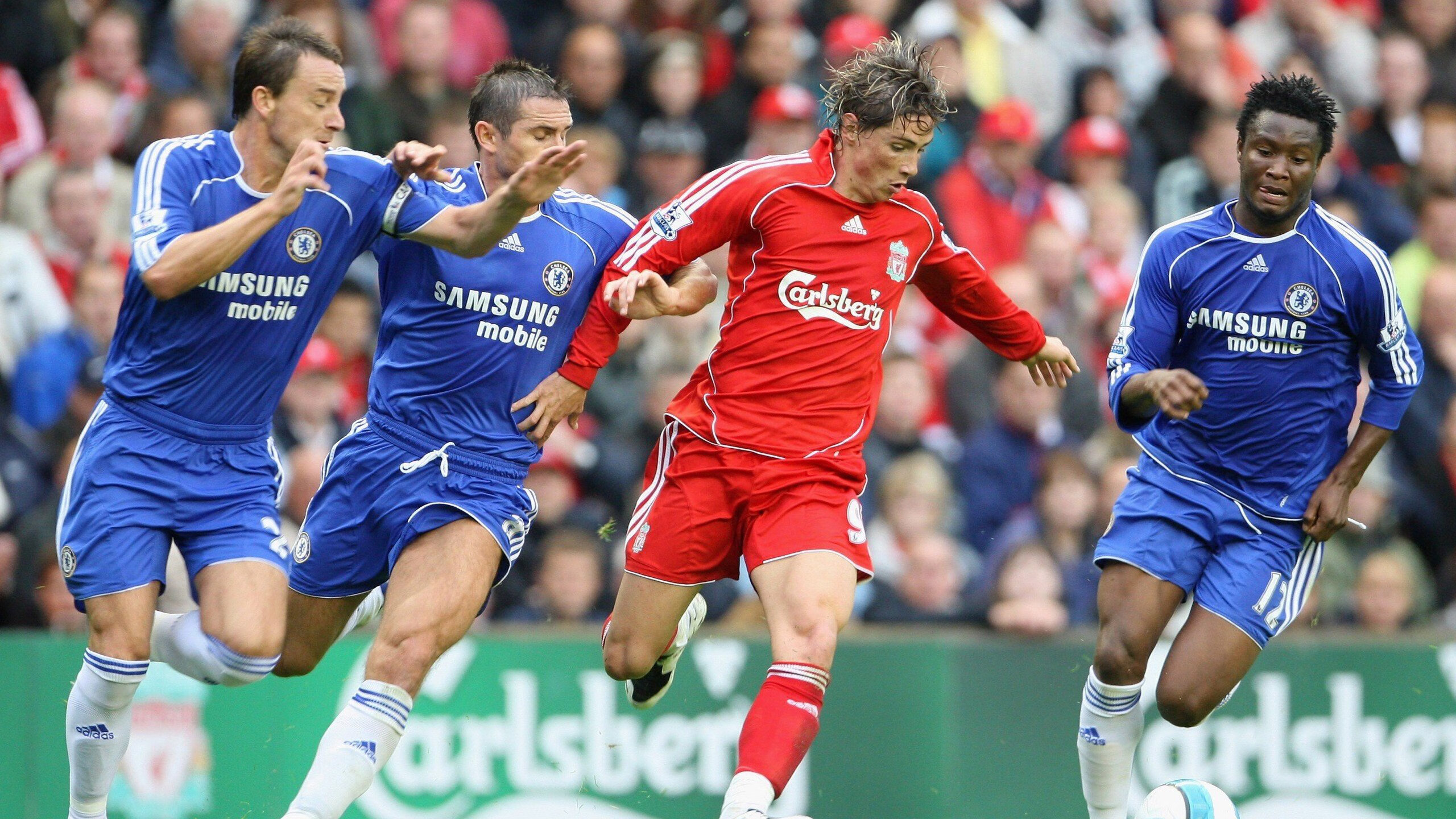 爱游戏在线-莱万化身牙买加闪电，数据全面爆炸，提前终结德国悬念