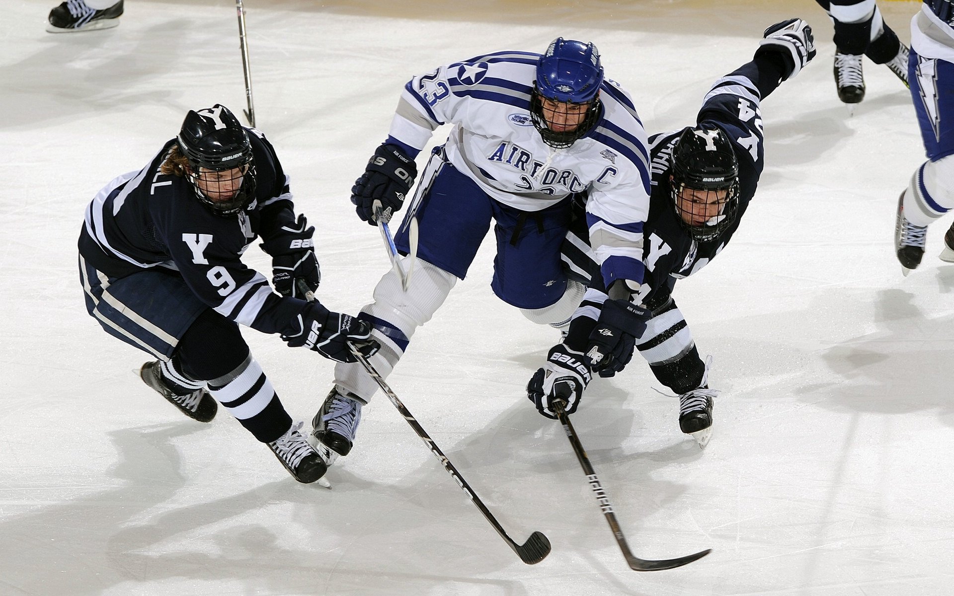 打破宿命之夜,开拓者旧将拉文亲手埋葬前东家,48秒封神记