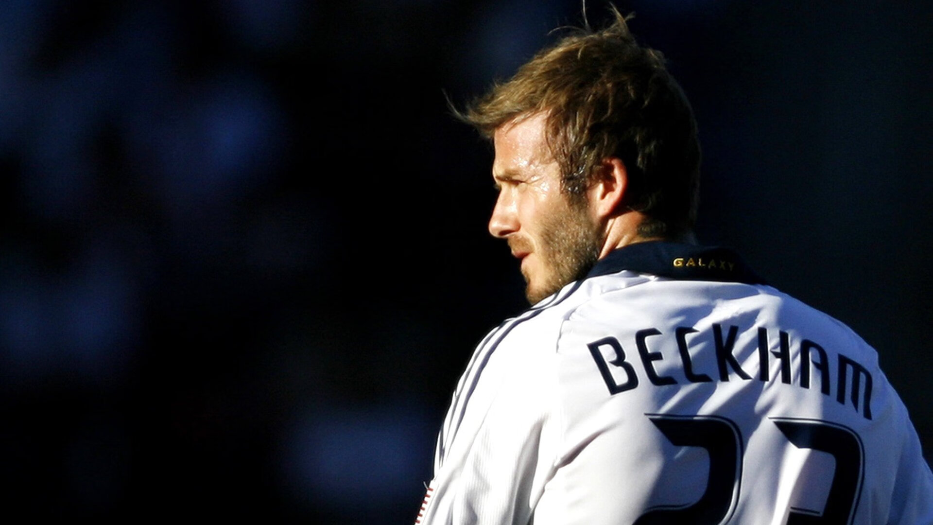 西班牙险胜巴萨的启示,维尼修斯火热状态映衬新时代足坛权力更迭